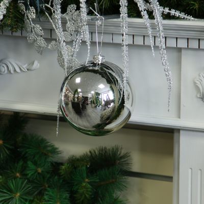 Silver Shiny Shatterproof Bauble (x1) (15cm)